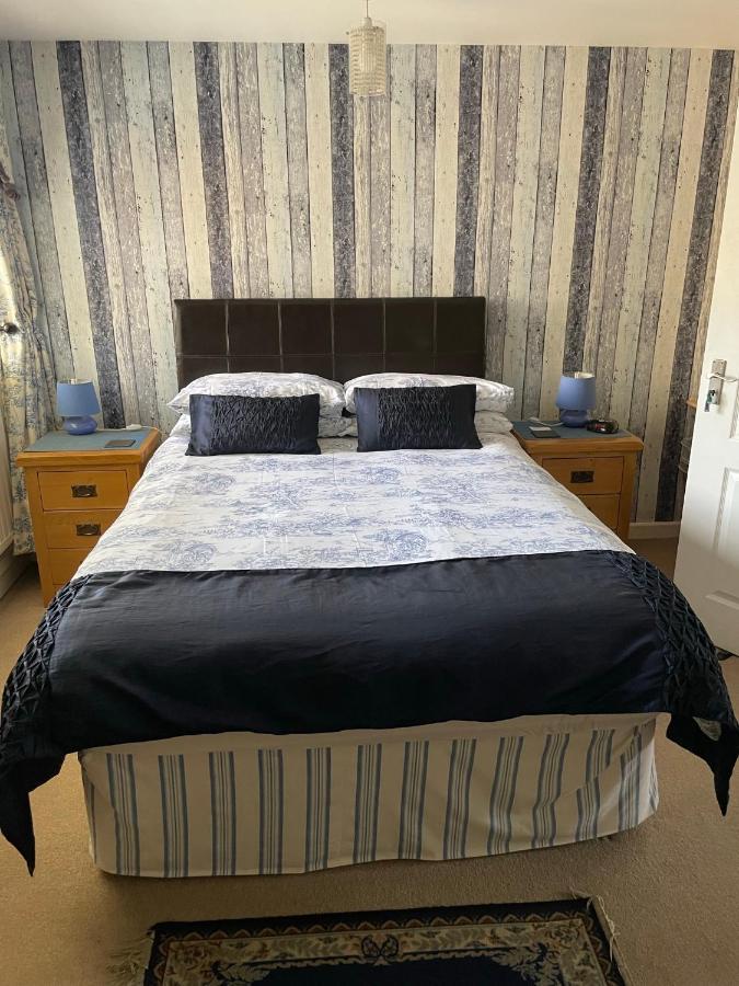 Brewery Farm House Bed & Breakfast Swindon Eksteriør bilde