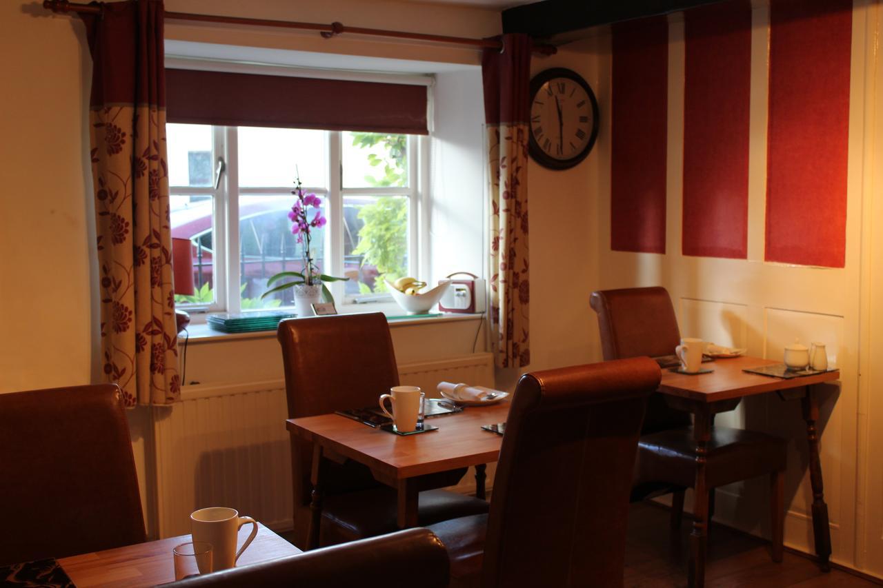 Brewery Farm House Bed & Breakfast Swindon Eksteriør bilde